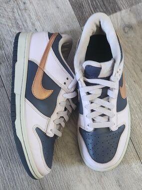 Nike Dunk Low SE GS 'Copper Swoosh'